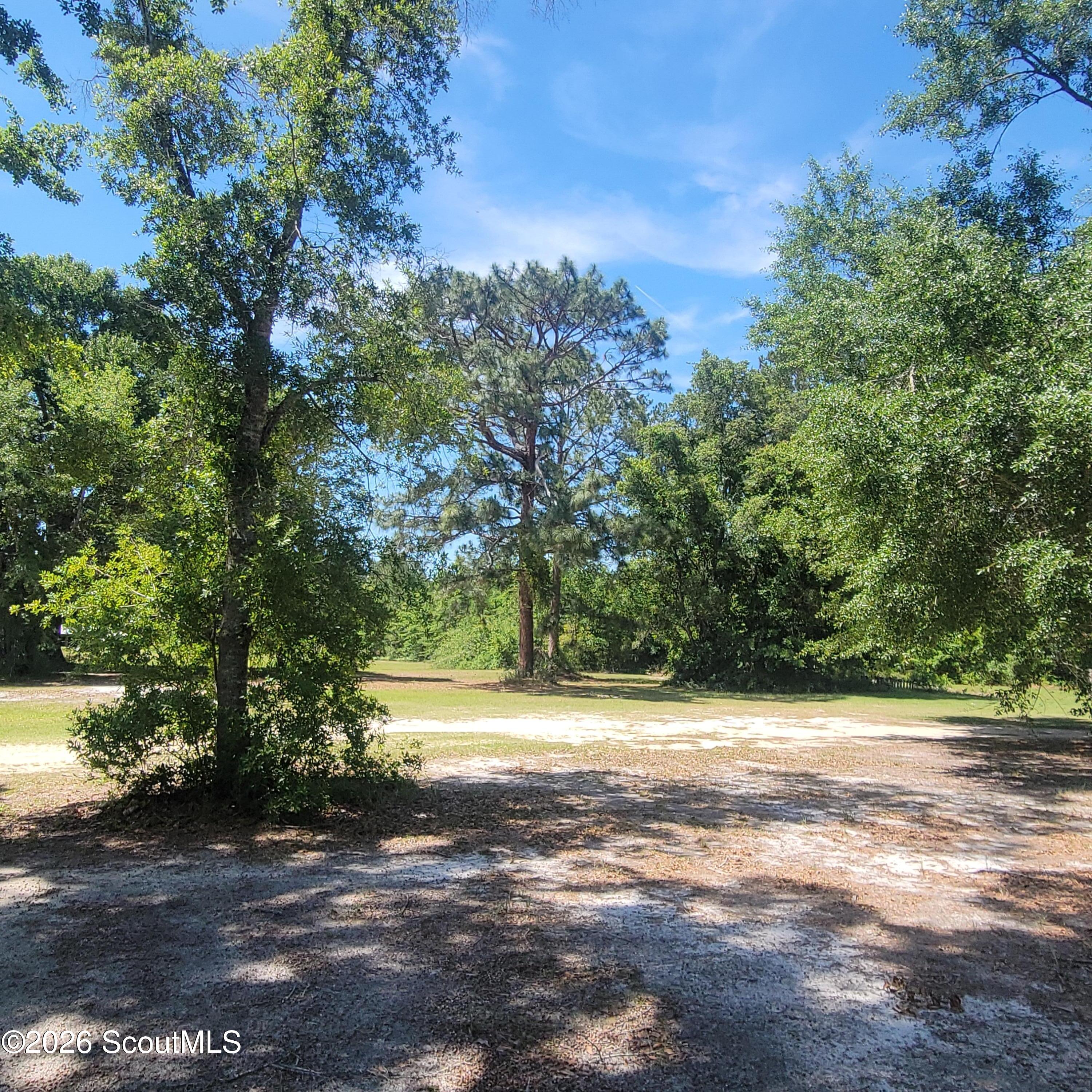 1611 Broadhurst Road West Screven, GA 31560 - Photo 9 of 15