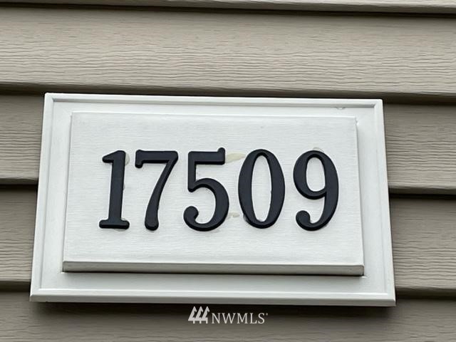 17509 14th Drive Southeast, Unit 21 Bothell, WA 98012 - Photo 4 of 30 Gallery Image 4