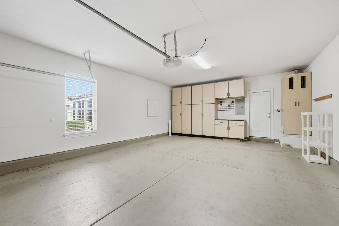 512 Armstrong Drive Georgetown, TX 78633 - Photo 33 of 40 a view of a livingroom with closet and cabinet