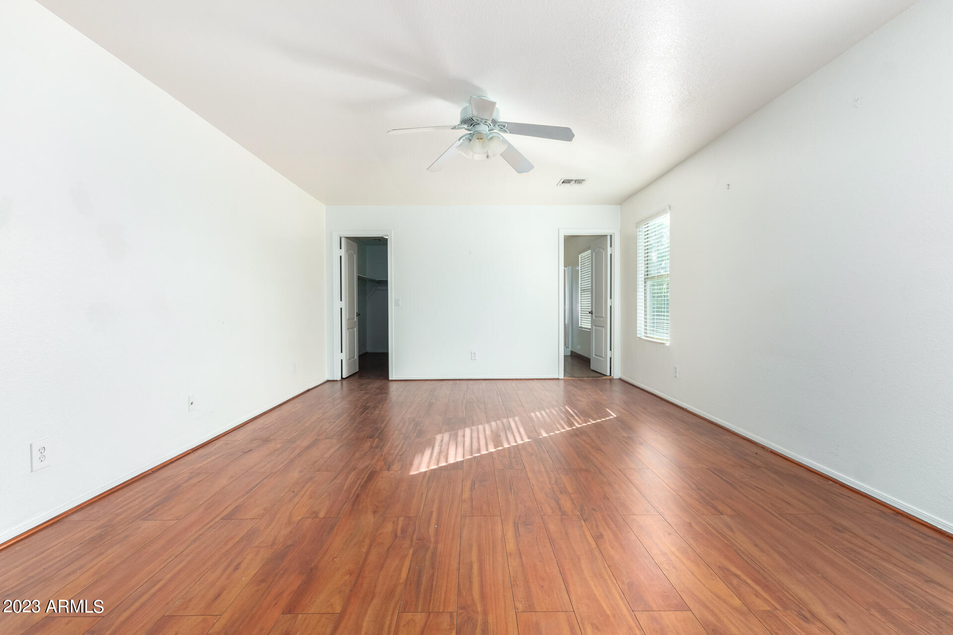 9409 West Jamestown Road Phoenix, AZ 85037 - Photo 16 of 27 0020-20 Jamestown