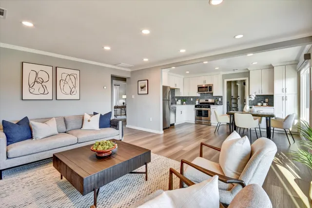 $999,888 | 413 Ferndale Avenue, South San Francisco, CA 94080