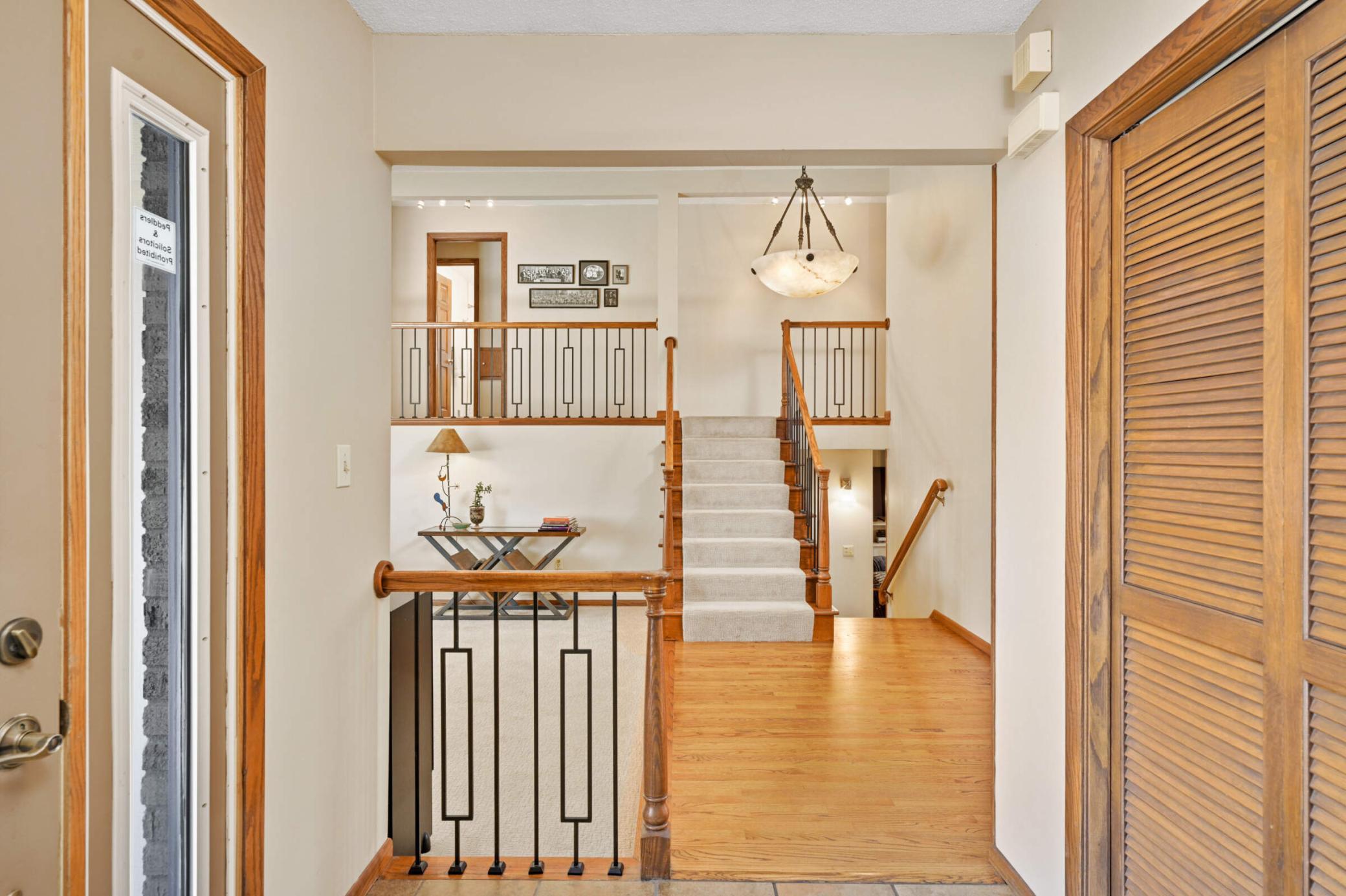 6015 View Lane Edina, MN 55436 - Photo 6 of 58