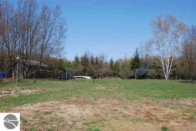 9088 Saffron Road Honor, MI 49640 - Photo 15 of 15 1691866-14.JPG