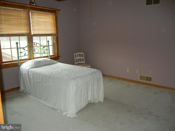 310 Walnut Street Road Salem, NJ 08079 - Photo 14 of 22 Bedroom 2