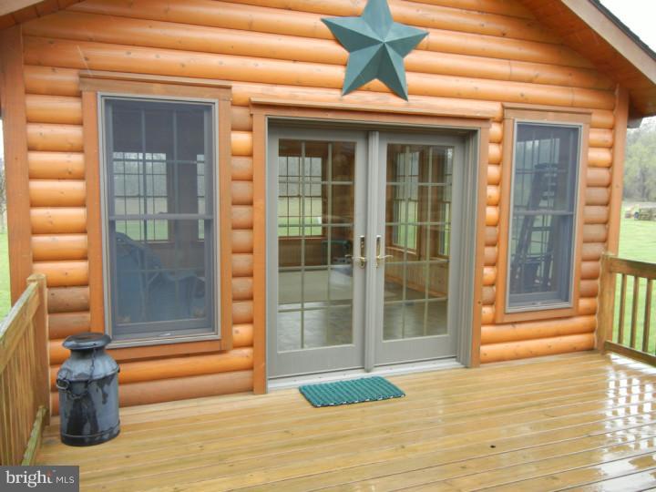 310 Walnut Street Road Salem, NJ 08079 - Photo 18 of 22 Sun Room