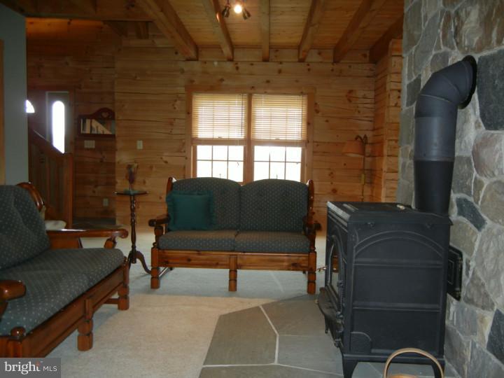 310 Walnut Street Road Salem, NJ 08079 - Photo 8 of 22 Den