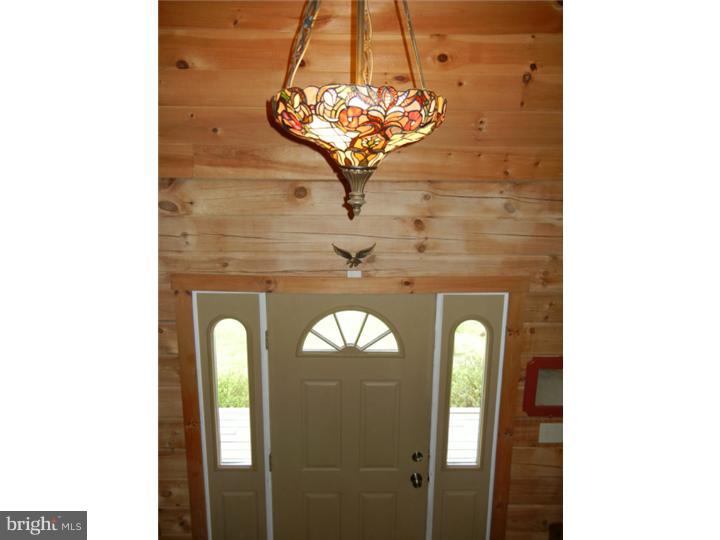 310 Walnut Street Road Salem, NJ 08079 - Photo 10 of 22 Foyer