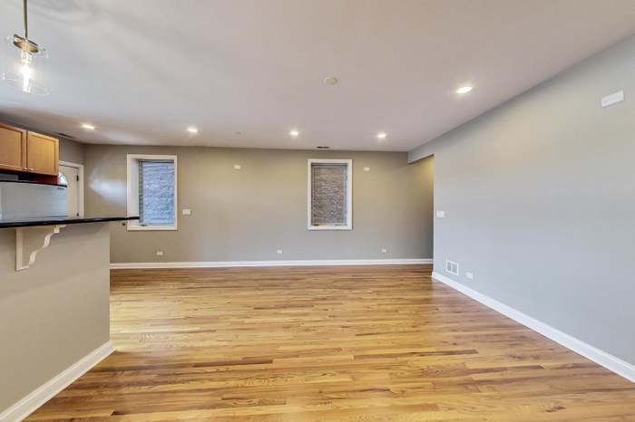 1302 West Fillmore Street, Unit 2 Chicago, IL 60607 - Photo 6 of 26 Gallery Image 6
