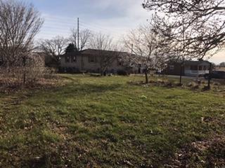 102 Fountainhead Road Portland, TN 37148 - Photo 4 of 10 a view of a backyard