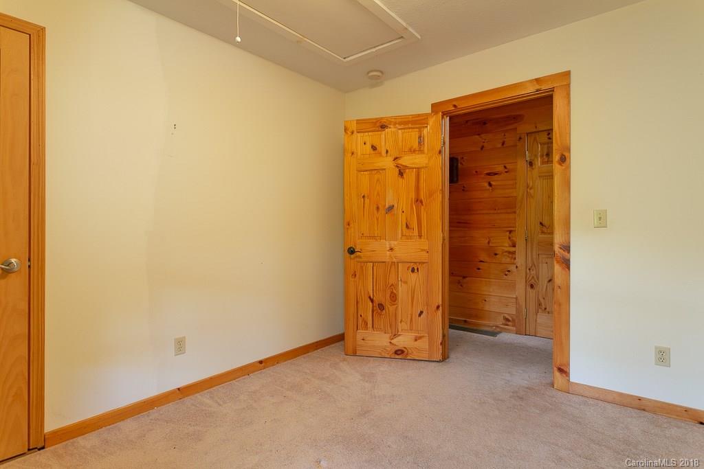 150 Hound Holler Road Canton, NC 28716 - Photo 6 of 17