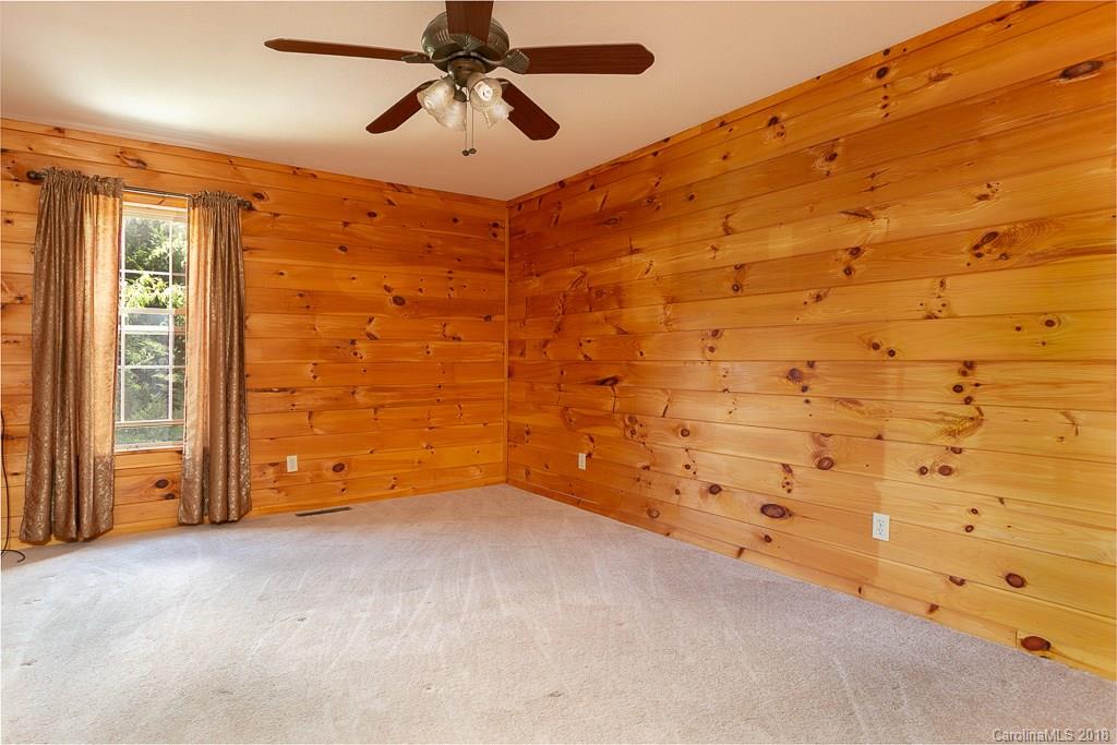 150 Hound Holler Road Canton, NC 28716 - Photo 7 of 17