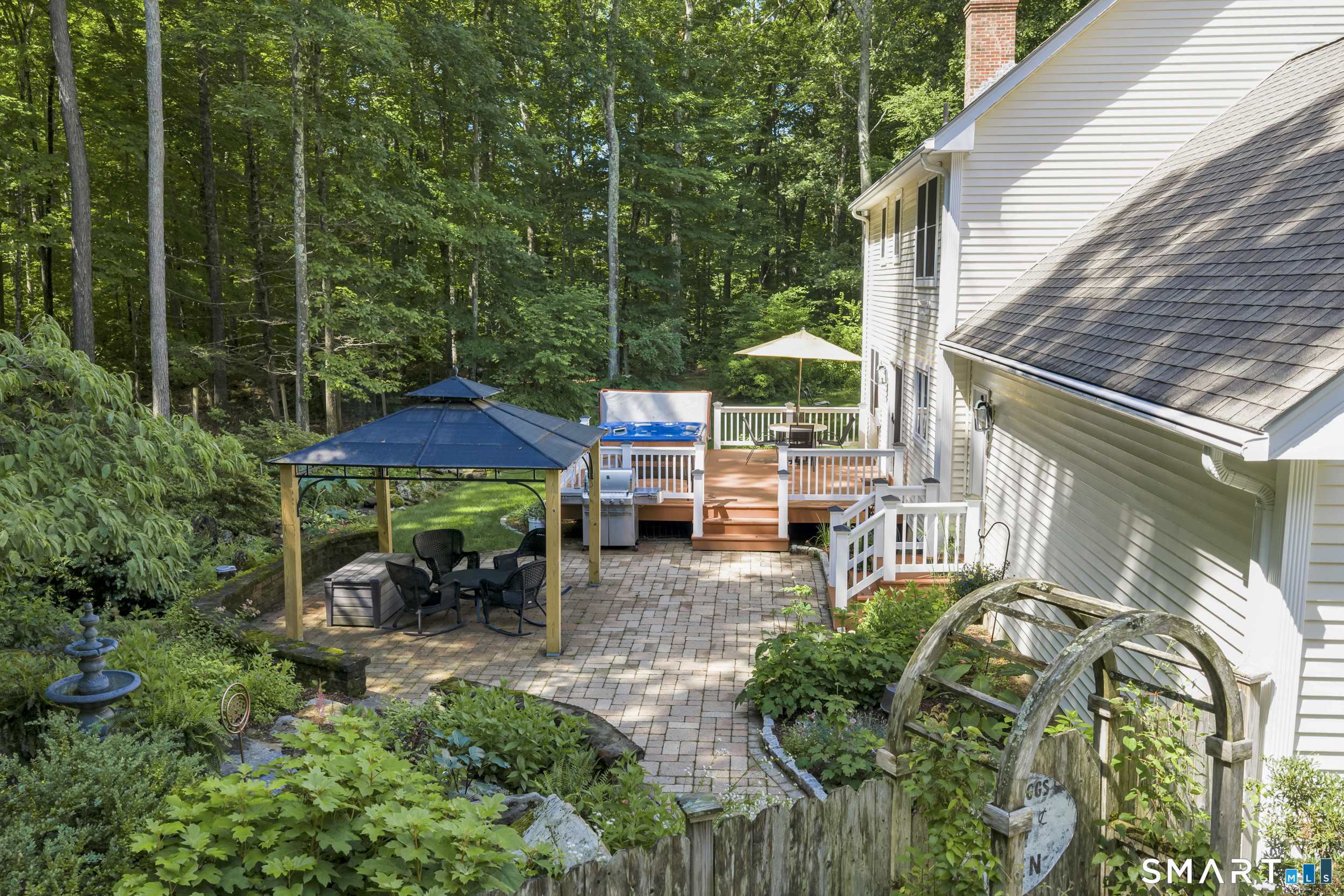 391 Squaw Hollow Road Ashford, CT 06278 - Photo 3 of 39