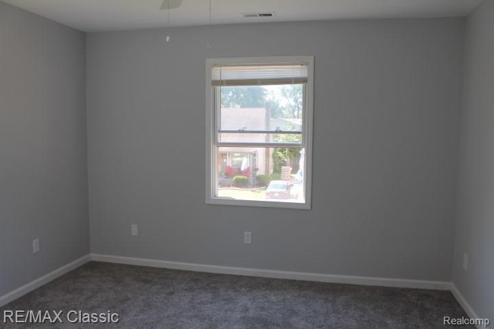 1222 Oxford Road Berkley, MI 48072 - Photo 35 of 41 IMG_1397.JPG