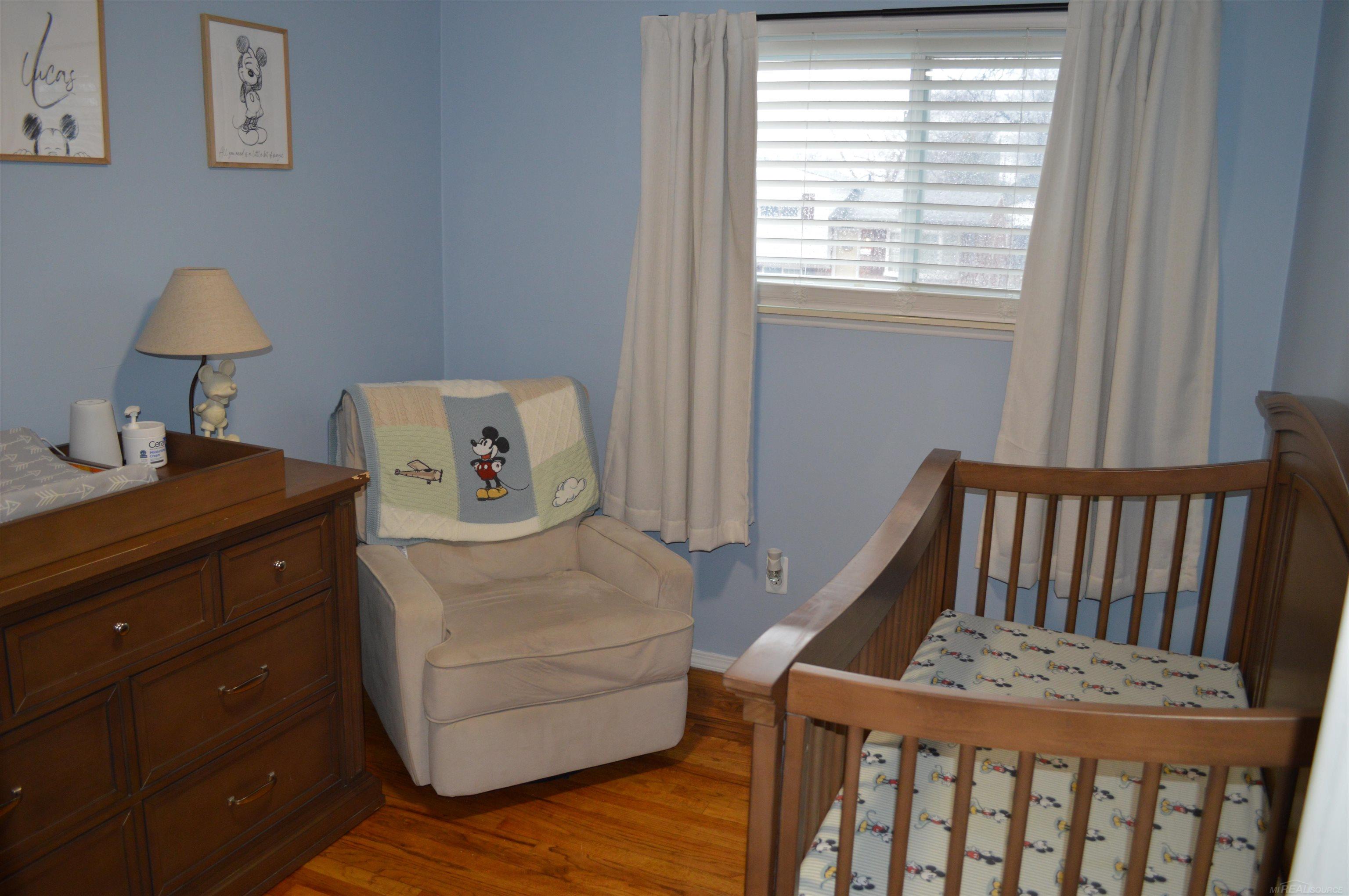 30747 Sutherland Avenue Warren, MI 48088 - Photo 9 of 16