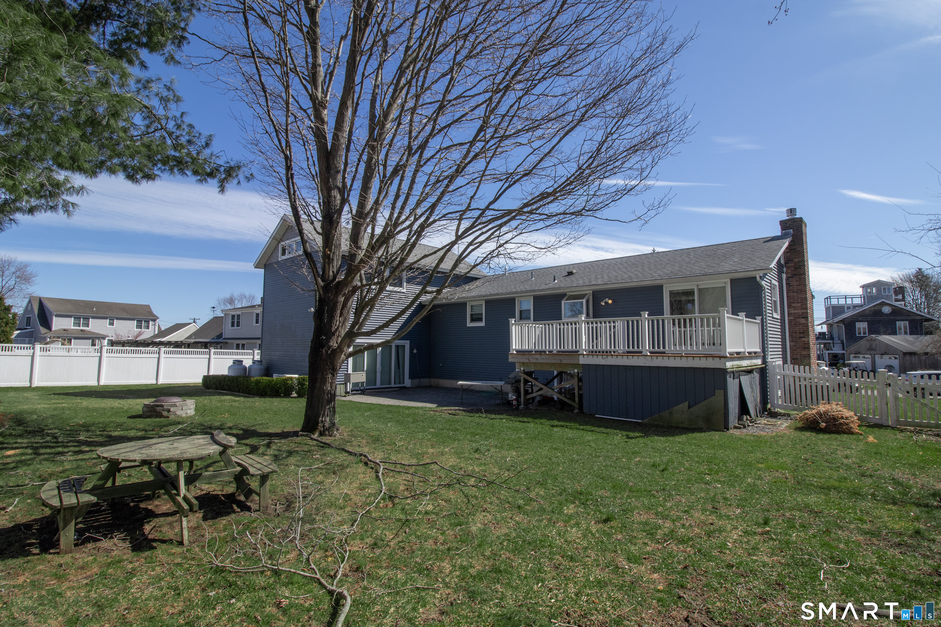 24 Indian Drive Clinton, CT 06413 - Photo 3 of 46