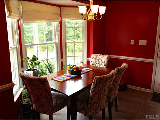 180 Ridge Way Lane Clayton, NC 27520 - Photo 9 of 18 DINING AREA
