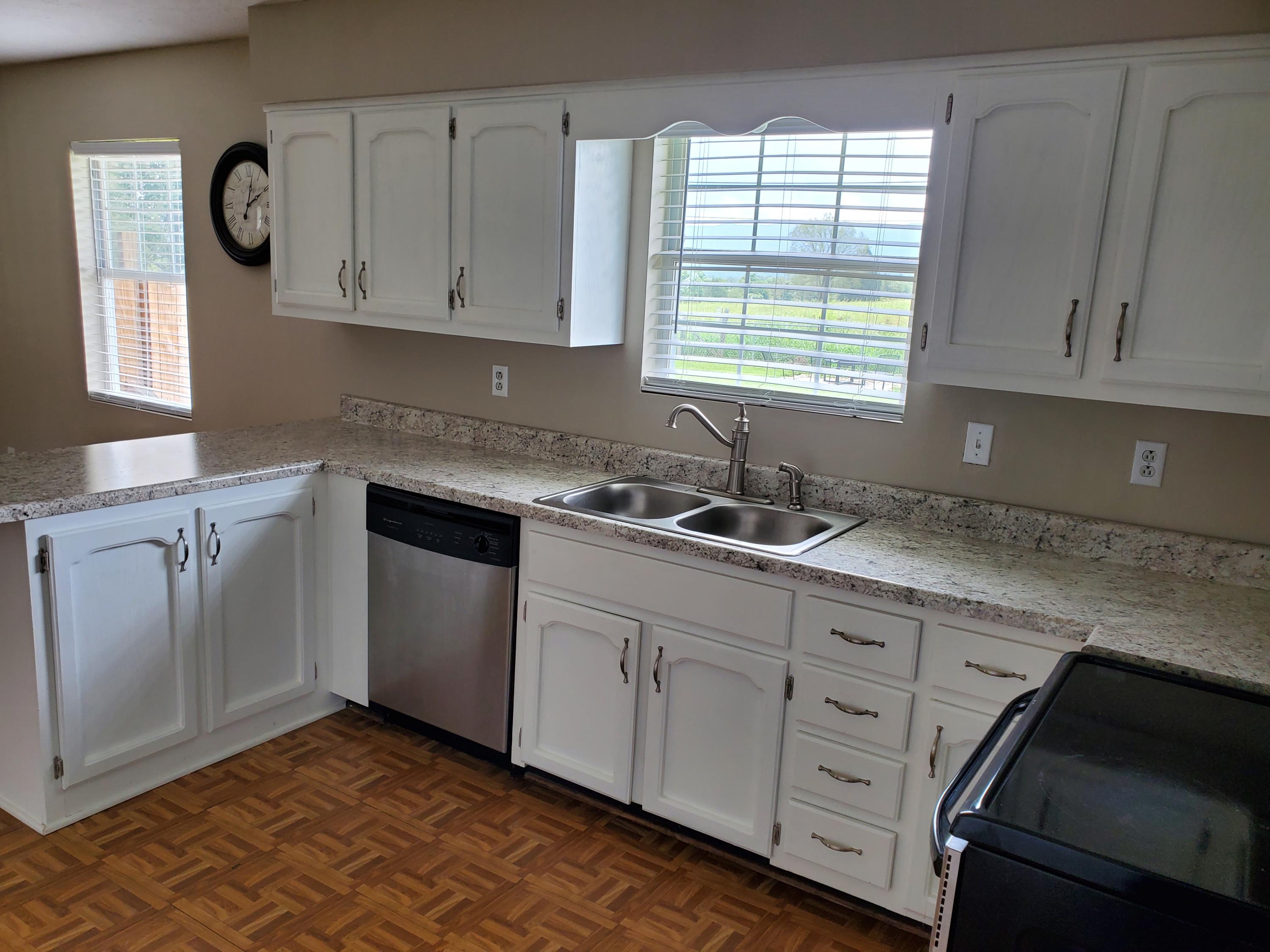 266 Cherry Lane Jacksboro, TN 37757 - Photo 9 of 27 20210806_140148