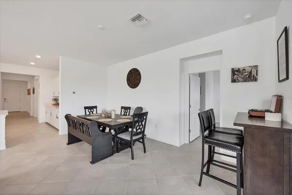 $2,800 | 11314 Pinot Drive, Venice, FL 34293