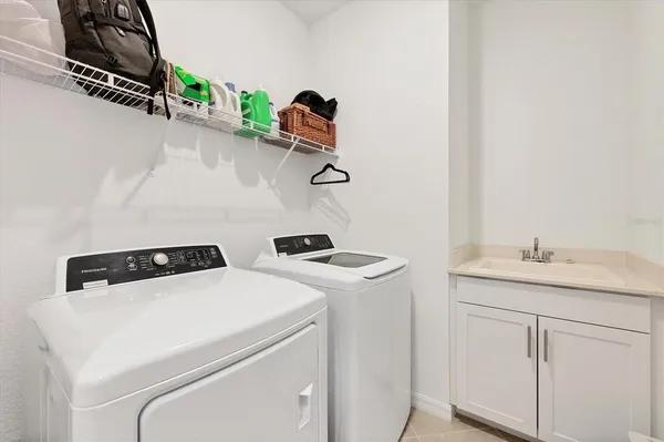 $2,800 | 11314 Pinot Drive, Venice, FL 34293