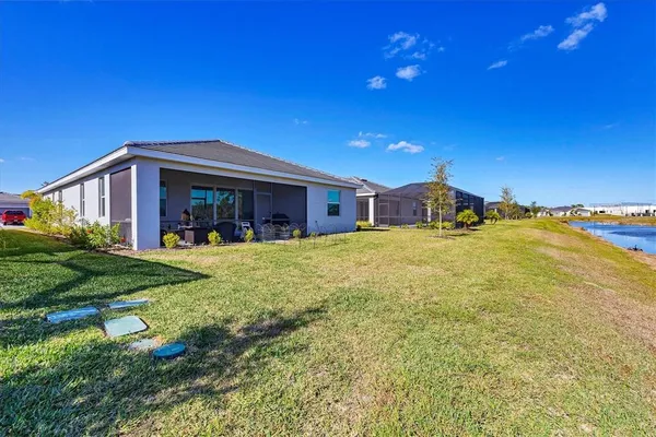 $2,800 | 11314 Pinot Drive, Venice, FL 34293