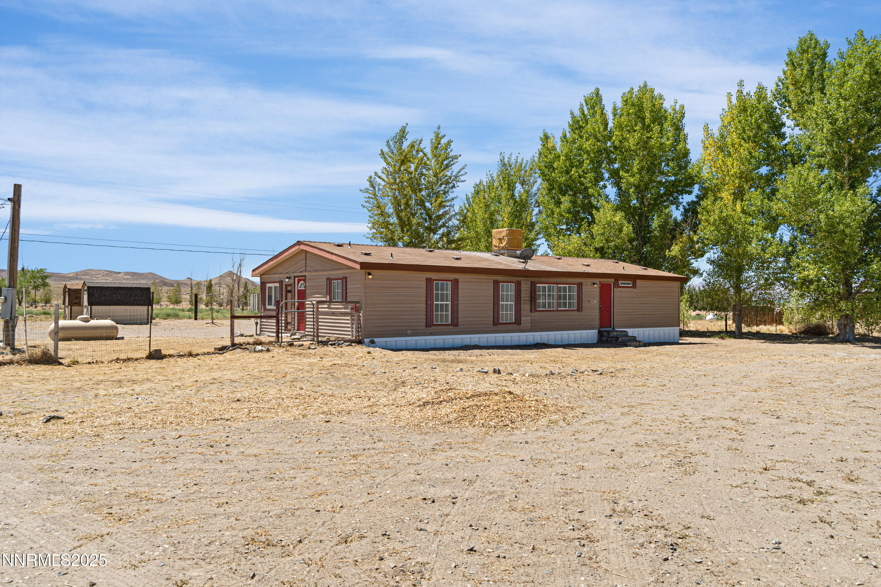 613 Pete Hendrichs Road Yerington, NV 89447 - Photo 2 of 28 DSC08924