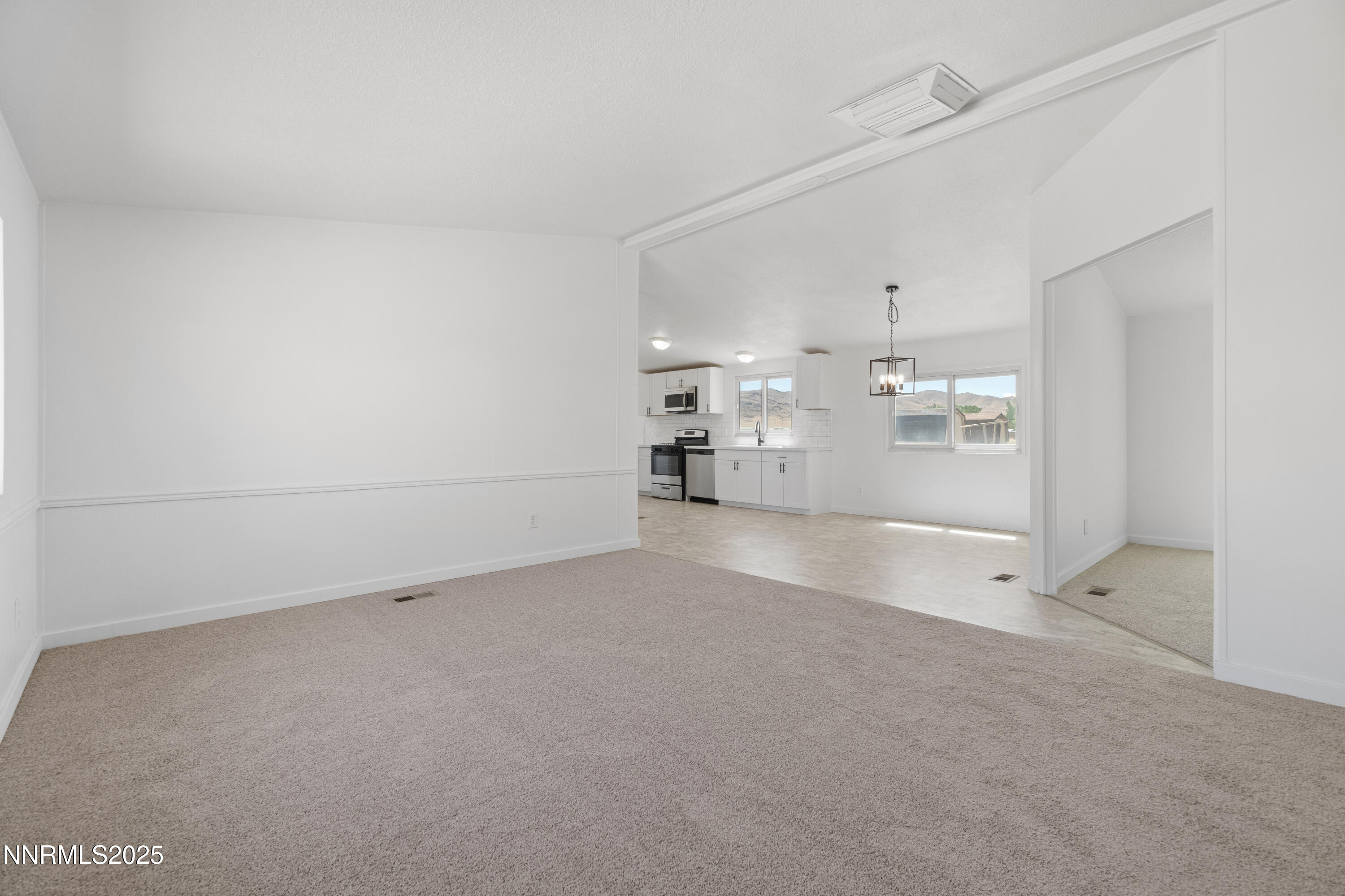 613 Pete Hendrichs Road Yerington, NV 89447 - Photo 6 of 28 DSC08954