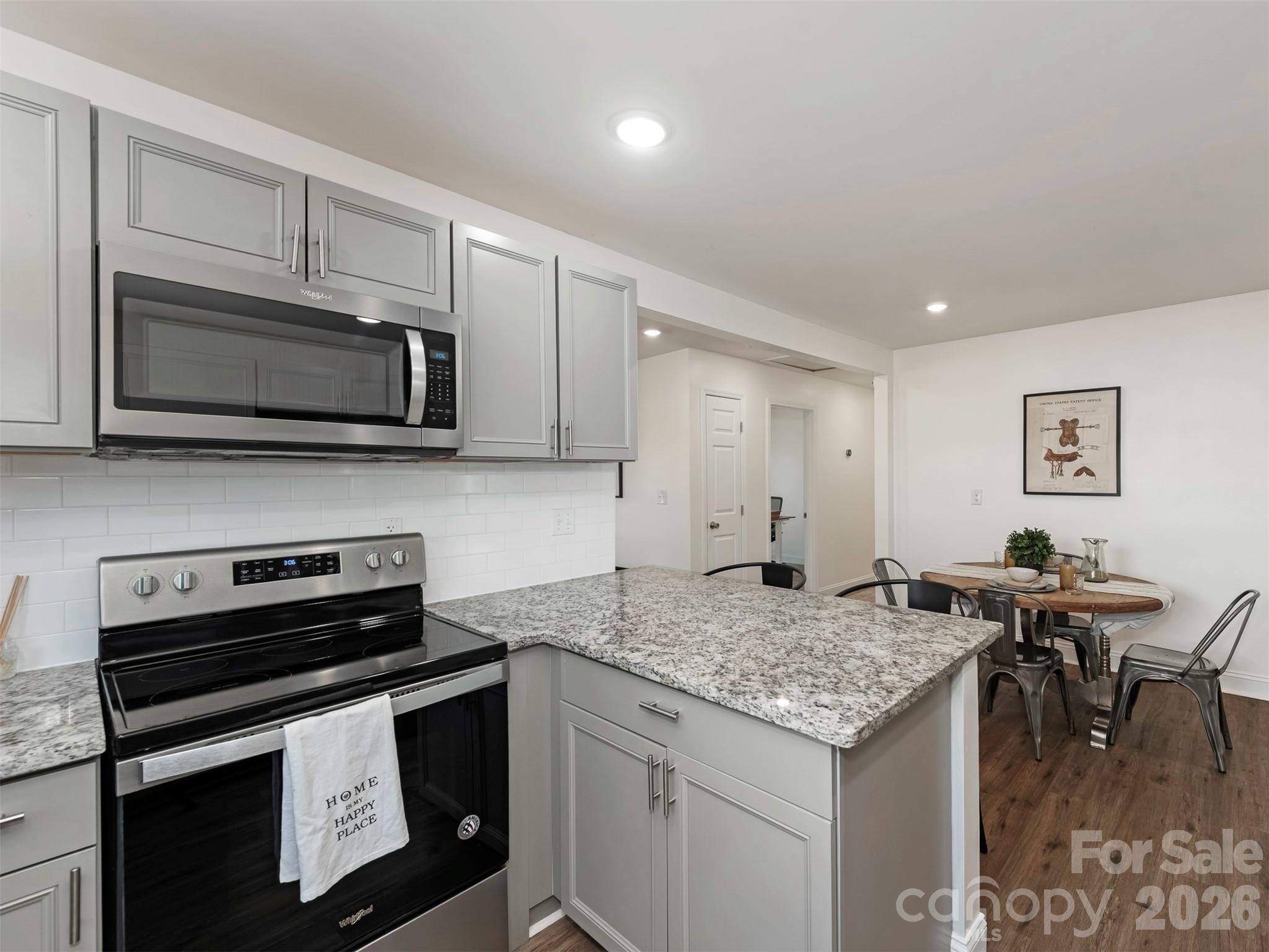 4014 Fieldcrest Road Charlotte, NC 28217 - Photo 13 of 36