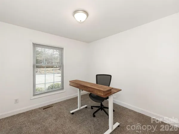 $499,000 | 4014 Fieldcrest Road, Charlotte, NC 28217