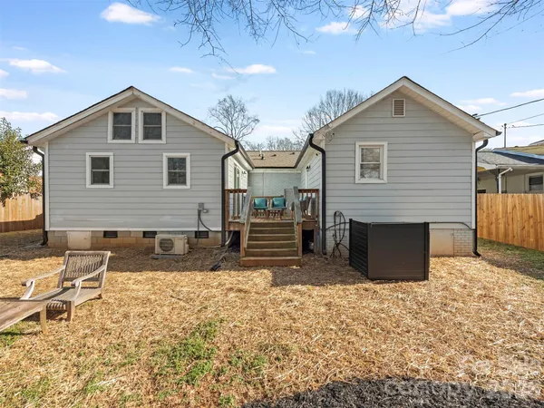 $499,000 | 4014 Fieldcrest Road, Charlotte, NC 28217
