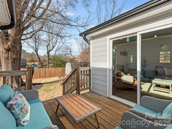 $499,000 | 4014 Fieldcrest Road, Charlotte, NC 28217