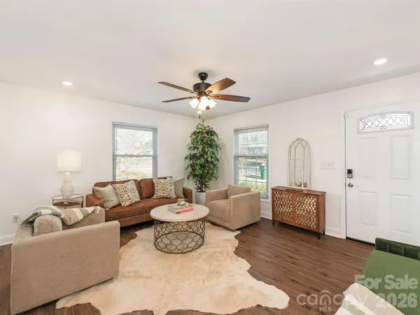 $499,000 | 4014 Fieldcrest Road, Charlotte, NC 28217