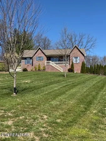 $395,000 | 1580 Pin Oak Drive, Morristown, TN 37814