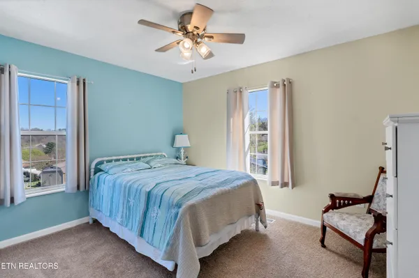 $395,000 | 1580 Pin Oak Drive, Morristown, TN 37814