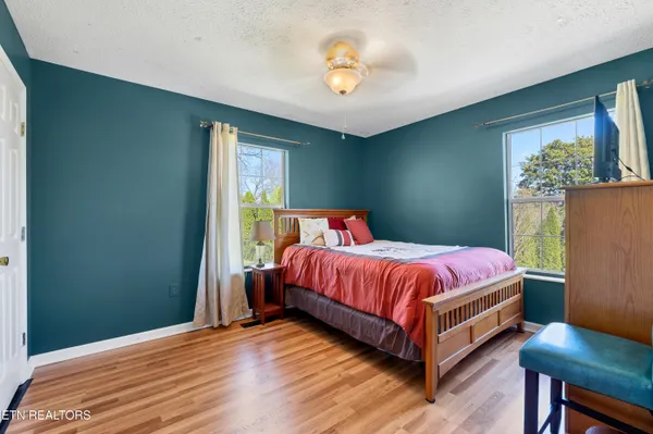 $395,000 | 1580 Pin Oak Drive, Morristown, TN 37814