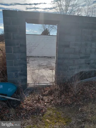 $45,000 | 72 Beagle Boot Lane, Maysville, WV 26833