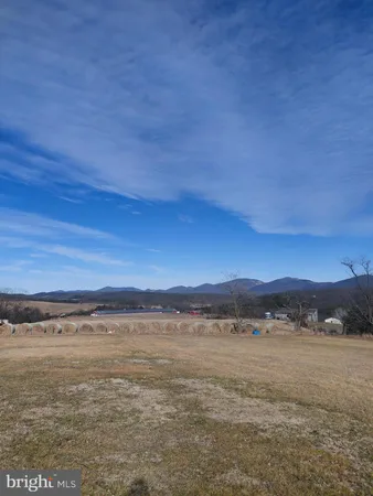 $45,000 | 72 Beagle Boot Lane, Maysville, WV 26833