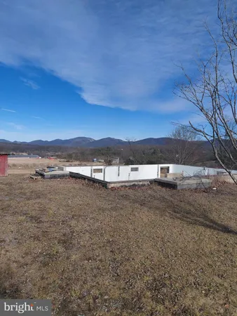 $45,000 | 72 Beagle Boot Lane, Maysville, WV 26833