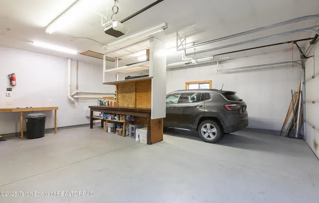 $695,000 | 505 Forest Cir Drive, Alpine, WY 83128