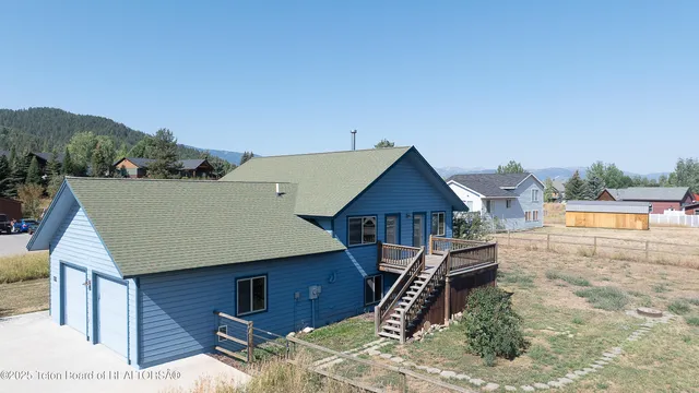 $695,000 | 505 Forest Cir Drive, Alpine, WY 83128