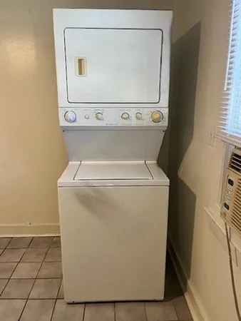 $1,350 | 8129 Maple Street, New Orleans, LA 70118