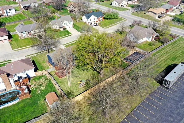 $300,000 | 4005 North 31st Street, St. Joseph, MO 64506