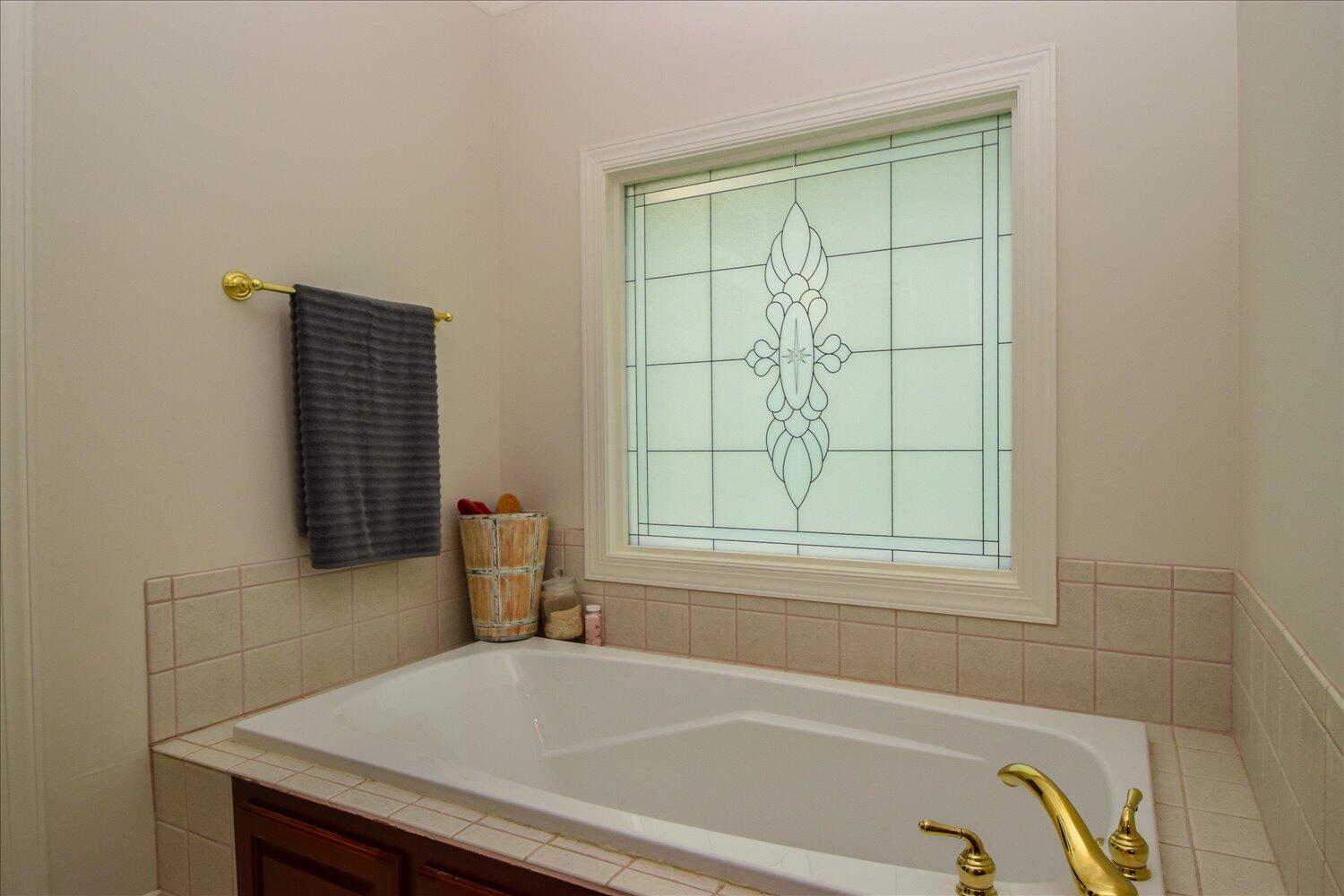 3120 Hidden Oak Road Southwest Roanoke, VA 24018 - Photo 18 of 44 15-3120 Hidden Oak-15