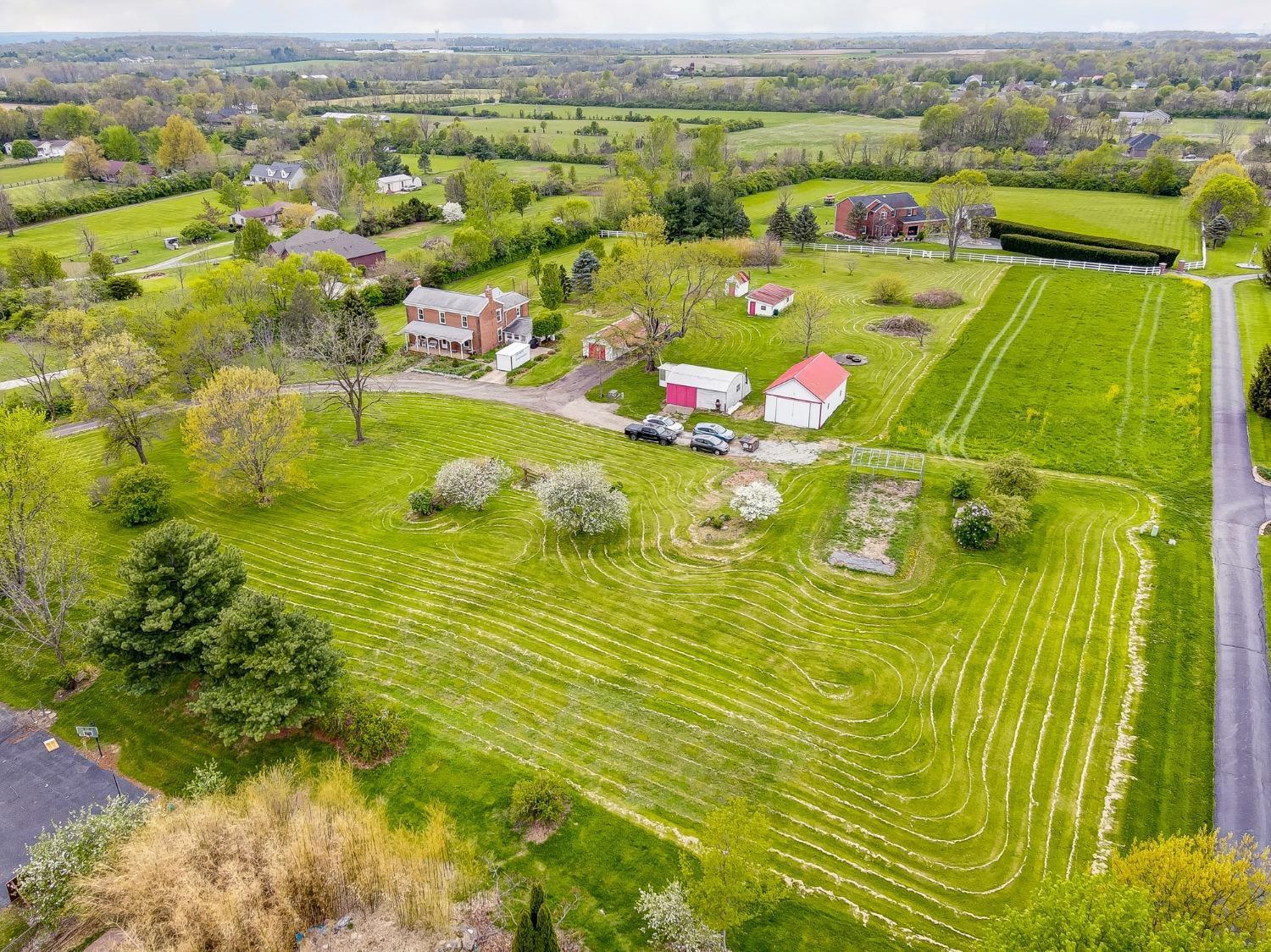 2261 Hart Road Lebanon, OH 45036 - Photo 33 of 50 Gallery Image 33