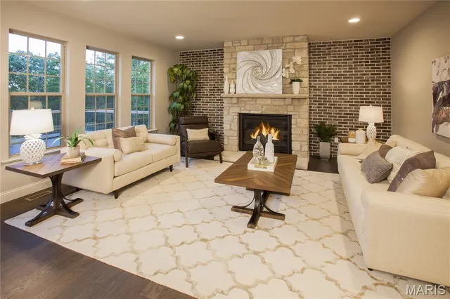 $934,900 | 1 Tbb Nantucket Ii @ Sulphur Spring, Manchester, MO 63021