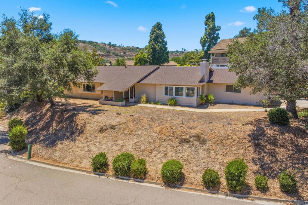 2837 Carlton Way Fallbrook, CA 92028 - Photo 1 of 1 Exterior