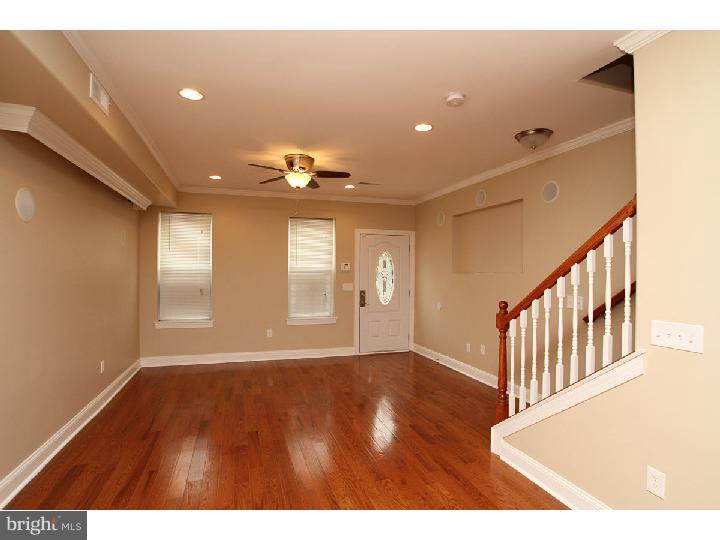 428 Tasker Street Philadelphia, PA 19148 - Photo 4 of 20 Gallery Image 4