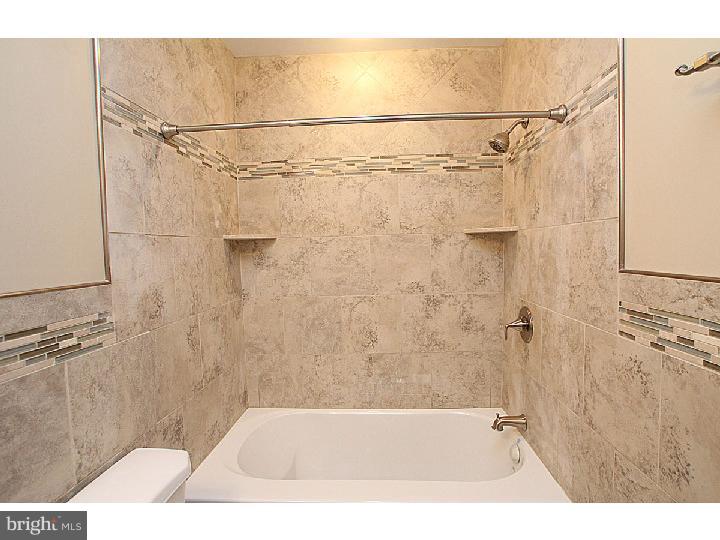 428 Tasker Street Philadelphia, PA 19148 - Photo 10 of 20 Gallery Image 10