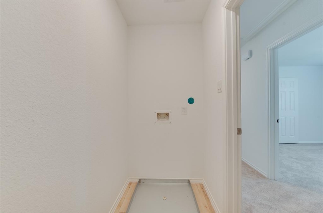 11020 South Lake Mist Lane Willis, TX 77318 - Photo 6 of 27