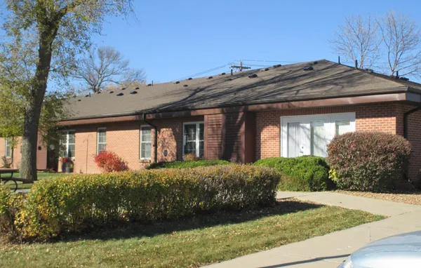 $805 | 1003 Scotts Avenue, Unit 101, Morris, MN 56267