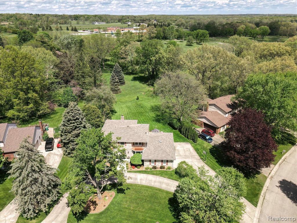 5145 Aintree Road Rochester, MI 48306 - Photo 46 of 53